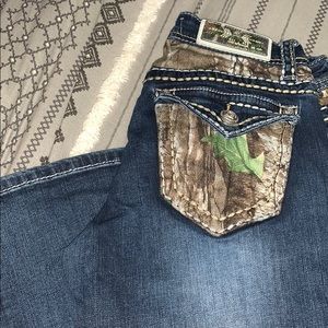 Camo grace in la jeans